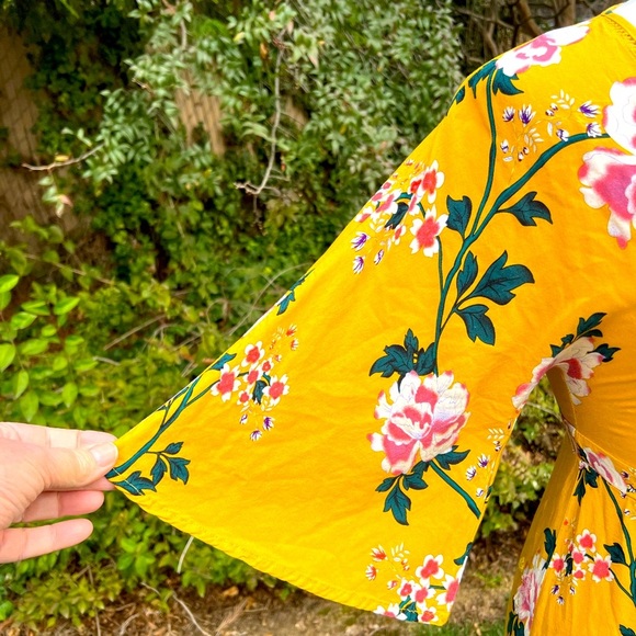COTTON ON 🌻 Floral Wrap Dress in Yellow and Black - Picture 6 of 10